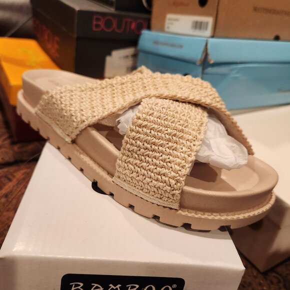 Bamboo's The Awakening Sandal Ivory - Picture 1 of 4
